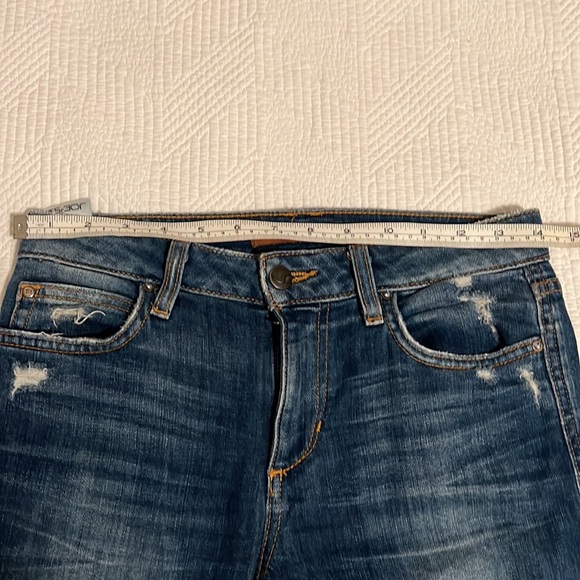 Collectors edition Joe’s Jeans the Markie Crop - Picture 8 of 9